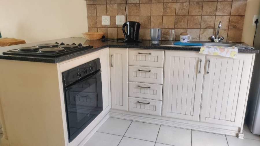 1 Bedroom Property for Sale in Vredenhof Sh Free State